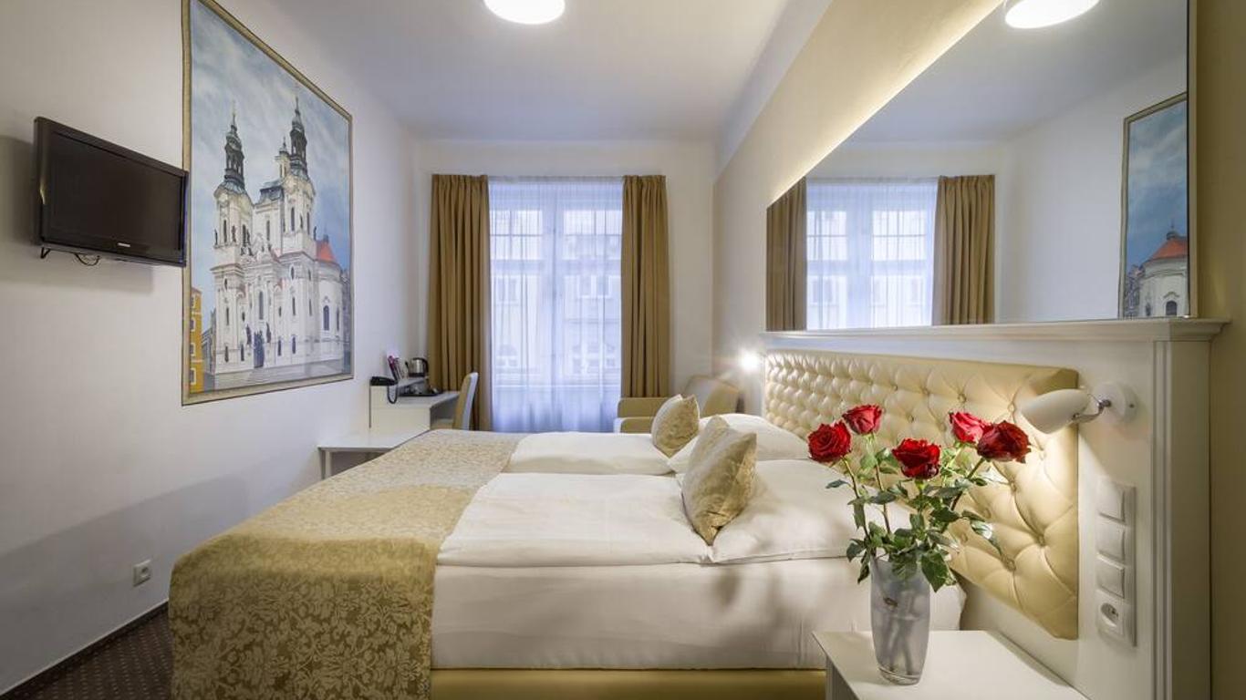 Hotel Taurus
